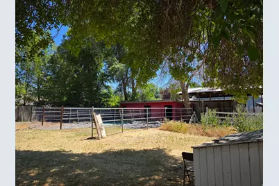 1846 E Charleston Ln, Holladay, UT 84121 - Photo 12