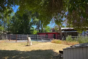 1846 E Charleston Ln, Holladay, UT 84121 - Photo 12