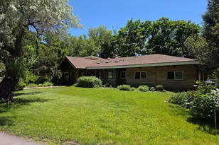 1846 E Charleston Ln, Holladay, UT 84121 - Photo 2