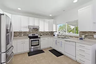 3230 S Summer Trail Dr, West Valley, UT 84120 - Photo 12