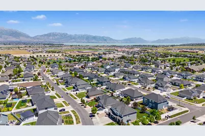 692 W Baxter Ln, Saratoga Springs, UT 84045 - Photo 34