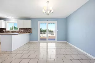 11042 S Lindon Rd E, Sandy, UT 84092 - Photo 8