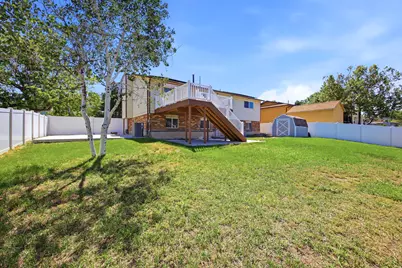 11042 S Lindon Rd E, Sandy, UT 84092 - Photo 24
