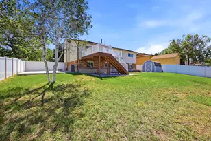11042 S Lindon Rd E, Sandy, UT 84092 - Photo 24