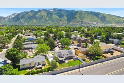 11042 S Lindon Rd E, Sandy, UT 84092 - Photo 30