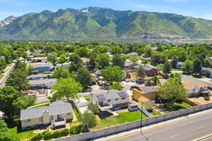 11042 S Lindon Rd E, Sandy, UT 84092 - Photo 30