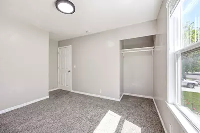 11042 S Lindon Rd E, Sandy, UT 84092 - Photo 14