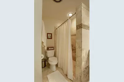 9628 S 2760 E, Sandy, UT 84092 - Photo 20