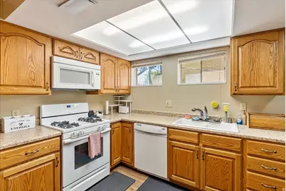 5045 S 2500 W, Roy, UT 84067 - Photo 26