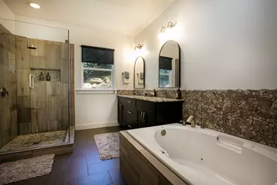 588 W 1175 N, Farmington, UT 84025 - Photo 26