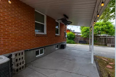 1368 S Emery St W, Salt Lake City, UT 84104 - Photo 46