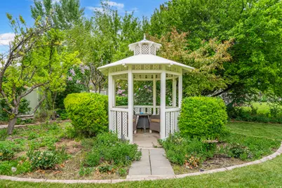 3470 W Maynard Ct, Riverton, UT 84065 - Photo 24