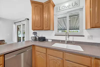 2644 W 12420 S, Riverton, UT 84065 - Photo 12