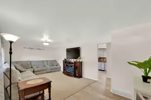 1142 E Turquoise Way, Sandy, UT 84094 - Photo 10