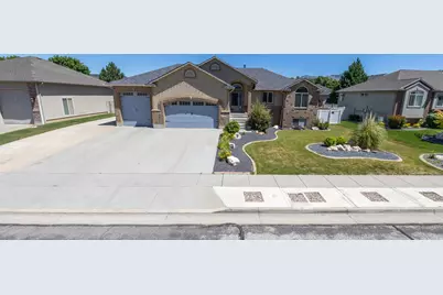 620 W 3600 S, Riverdale, UT 84405 - Photo 4