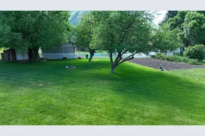 165 W 800 S, Wellsville, UT 84339 - Photo 26