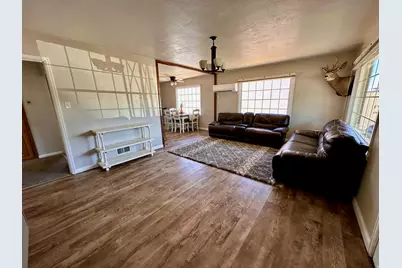 877 N Main St, Nephi, UT 84648 - Photo 4