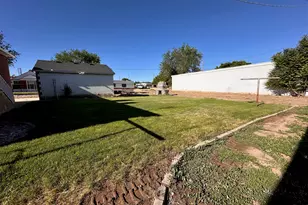 877 N Main St, Nephi, UT 84648 - Photo 18