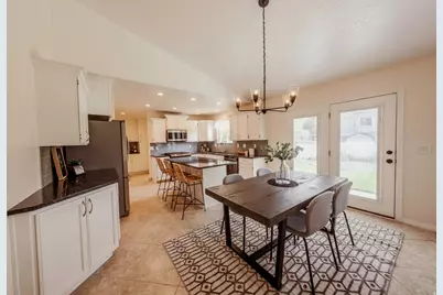 1368 S 2990 E, Spanish Fork, UT 84660 - Photo 6