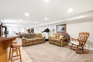 1561 E Lakeview Way S, Ogden, UT 84403 - Photo 24