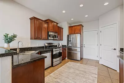 331 E Nechatel Dr, Draper, UT 84020 - Photo 8