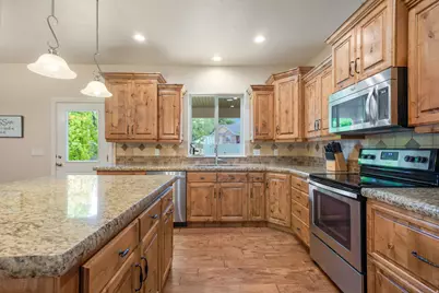 570 W 150 S, Lindon, UT 84042 - Photo 10