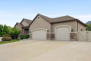 570 W 150 S, Lindon, UT 84042 - Photo 2