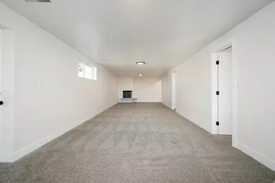 6630 W 3785 S, West Valley, UT 84128 - Photo 14