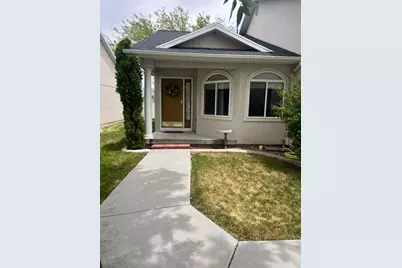 244 N Home Towne Ct, Tooele, UT 84074 - Photo 4