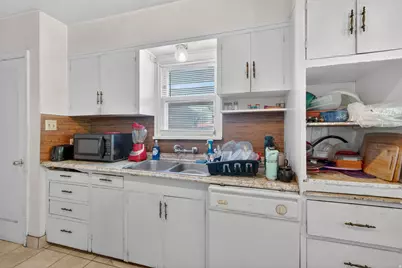 127 W 1200 N, Orem, UT 84057 - Photo 14