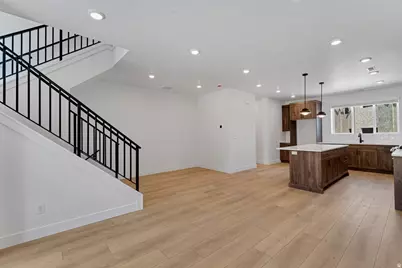 866 E Brookshade Ln S #104, Murray, UT 84107 - Photo 4