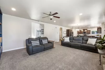 2534 N 1275 W, Clinton, UT 84015 - Photo 6