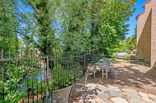 4828 S Highland Cir E, Holladay, UT 84117 - Photo 22