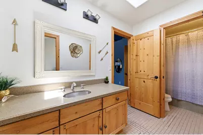 11266 S Palisade View Dr, South Jordan, UT 84095 - Photo 32