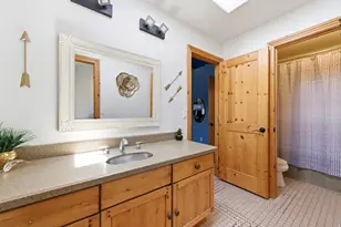 11266 S Palisade View Dr, South Jordan, UT 84095 - Photo 46