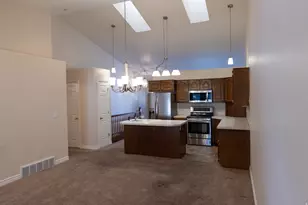 980 Brook Haven Dr, Kaysville, UT 84037 - Photo 2