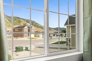 8665 Halloran Ct, Lake Point, UT 84074 - Photo 30