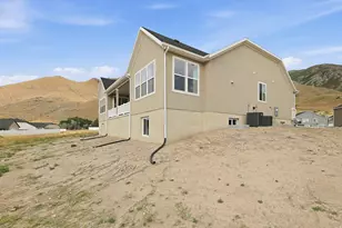 8665 Halloran Ct, Lake Point, UT 84074 - Photo 48