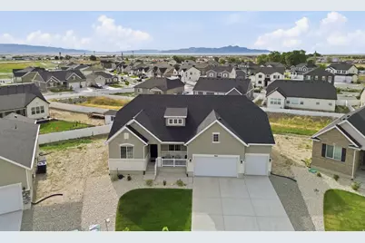 8665 Halloran Ct, Lake Point, UT 84074 - Photo 52