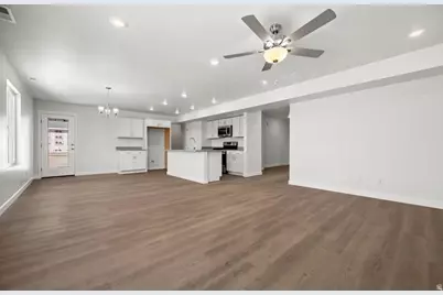 1574 E Pheasant Rd #211, Eagle Mountain, UT 84005 - Photo 2