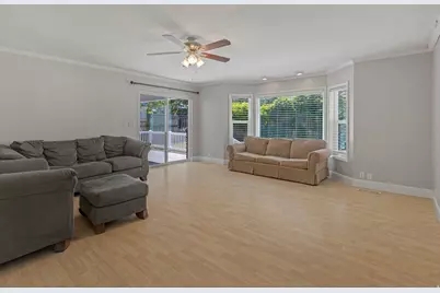 396 E 700 S, Centerville, UT 84014 - Photo 4