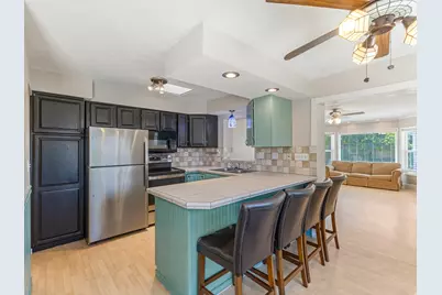 396 E 700 S, Centerville, UT 84014 - Photo 6