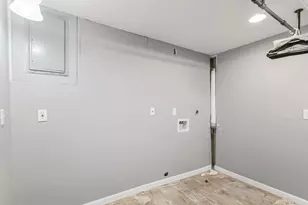 396 E 700 S, Centerville, UT 84014 - Photo 18