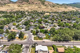 396 E 700 S, Centerville, UT 84014 - Photo 28