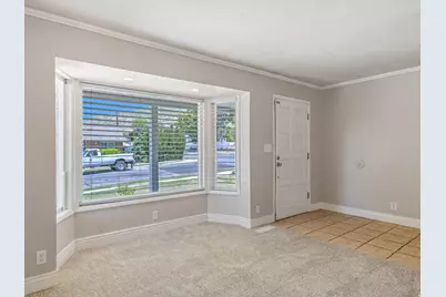 396 E 700 S, Centerville, UT 84014 - Photo 2