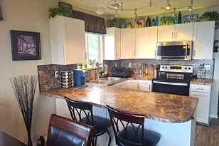 930 N Newberg Dr, Garden City, UT 84028 - Photo 8