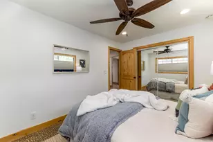 3070 E Little Cottonwood Rd S, Sandy, UT 84092 - Photo 14
