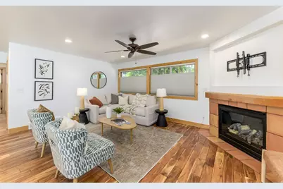 3070 E Little Cottonwood Rd S, Sandy, UT 84092 - Photo 6