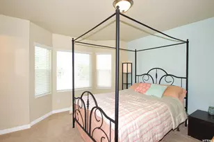 3176 W 5625 S, Roy, UT 84067 - Photo 10