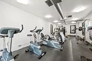 650 N 300 W, Salt Lake City, UT 84103 - Photo 8